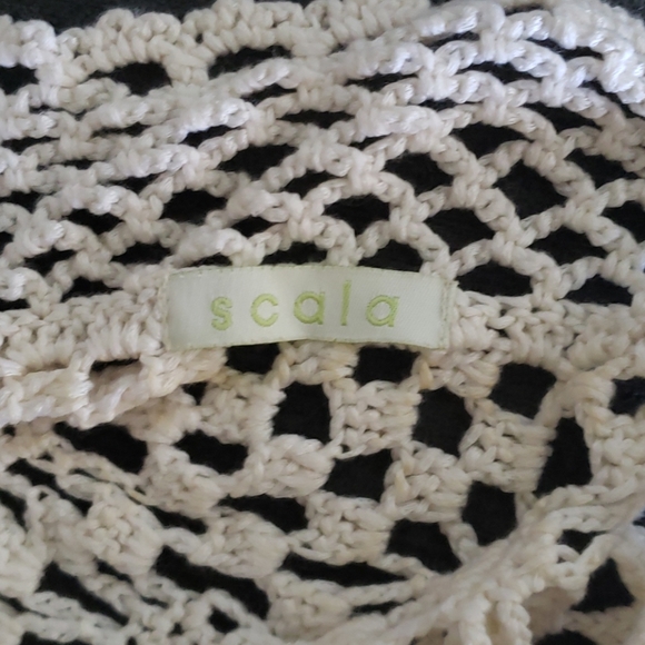 Short Cardigan - Picture 2 of 2